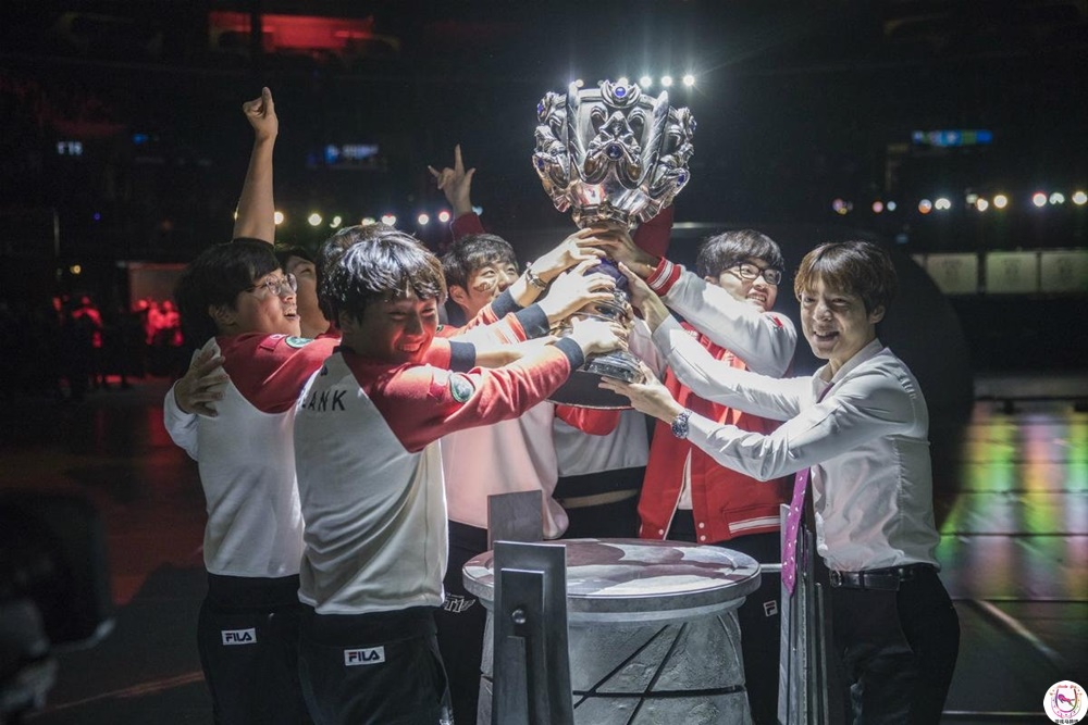 Faker cùng SKT T1 thống trị giới LMHT những năm 2015, 2016