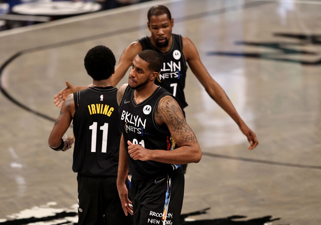 Sau 5 tháng giải nghệ, LaMarcus Aldridge chính thức tái hợp cùng Brooklyn Nets tại NBA 2021/22 - Ảnh 1.