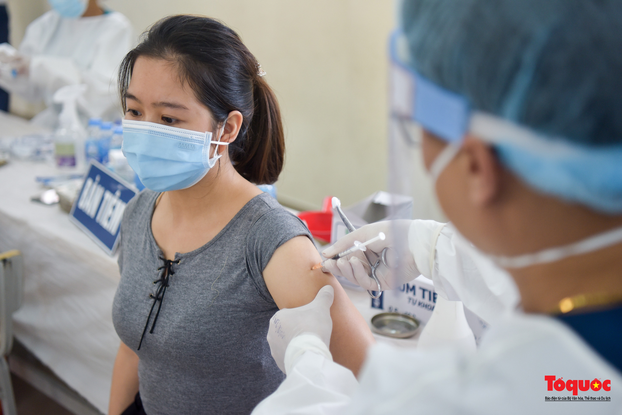 Đoàn y bác sĩ Bắc Giang hỗ trợ tiêm vaccine Vero Cell tại Hà Nội - Ảnh 9.