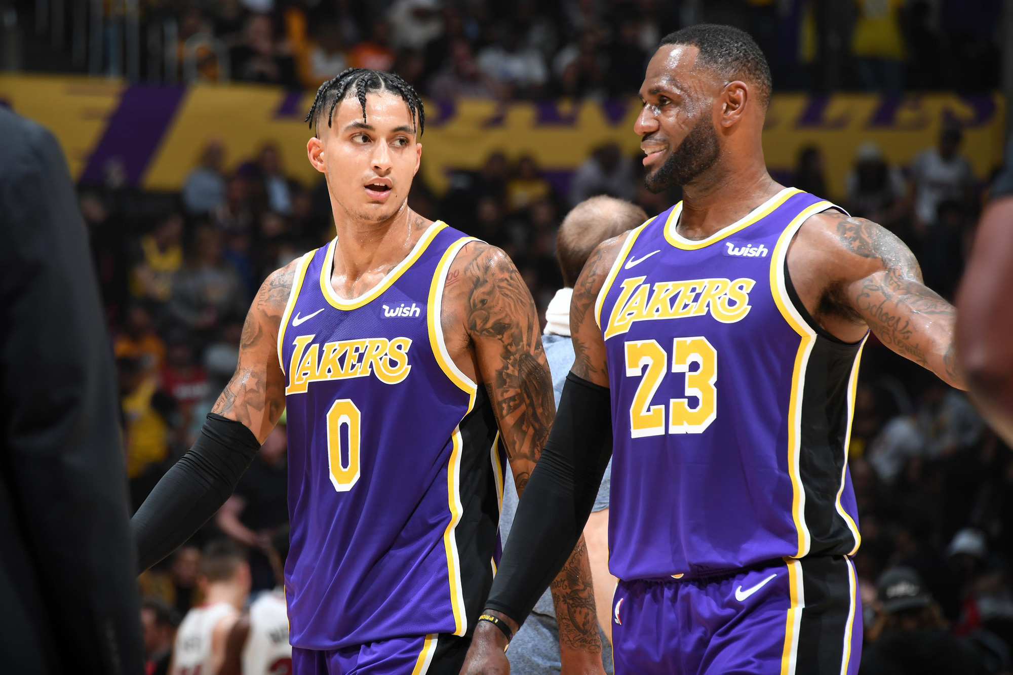 Hóa ra LeBron James trong mắt Kyle Kuzma chỉ &quot;như một đứa nhóc!&quot; - Ảnh 3.