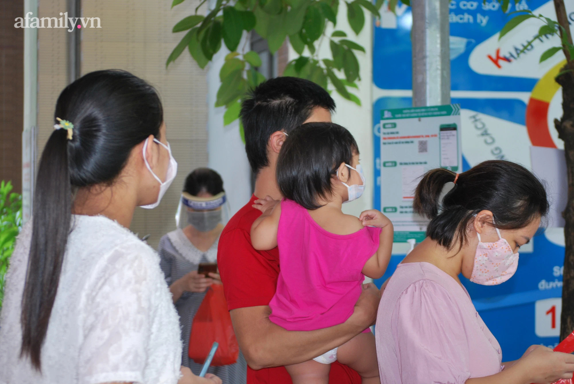 Tiến hành các thủ tục để mua vaccine phòng Covid-19 cho trẻ 5-11 tuổi - Ảnh 1.