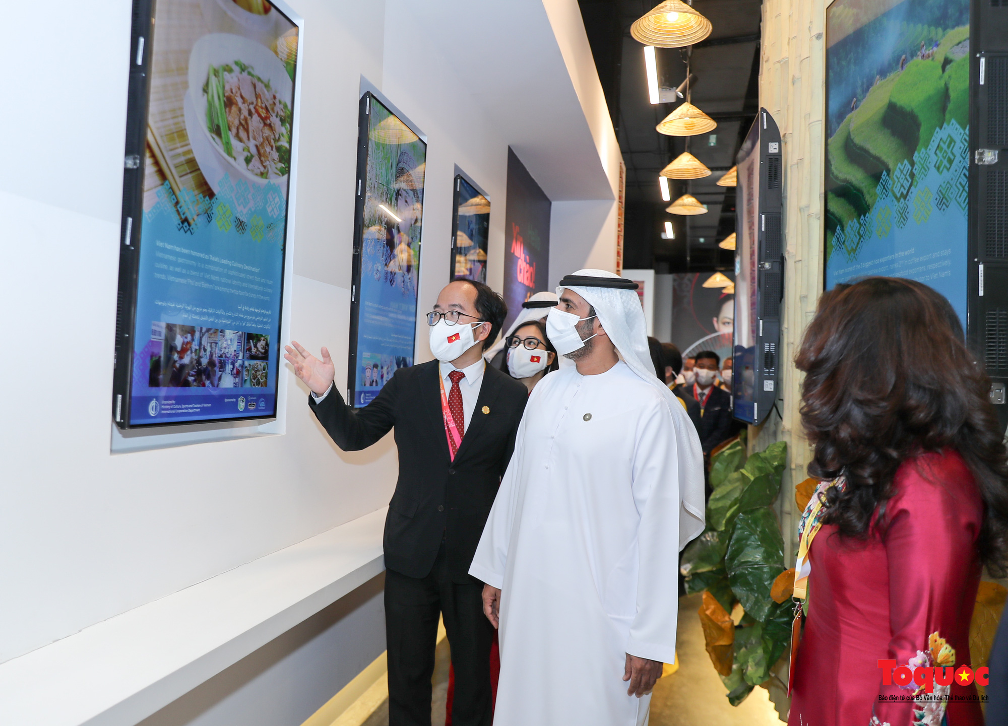 EXPO 2020 Dubai: Nhà Triển lãm Việt Nam đón vị khách đặc biệt - Ảnh 8.