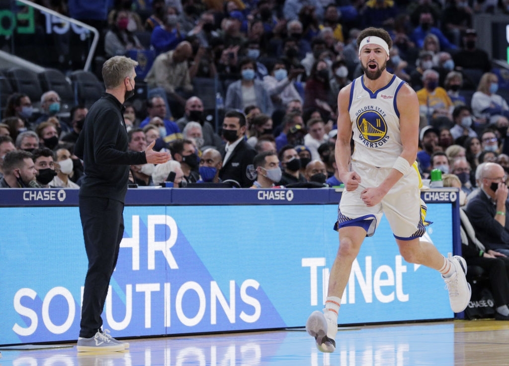 HLV Steve Kerr so sánh màn tái xuất của Klay Thompson với sự trở lại nơi Michael Jordan - Ảnh 4.