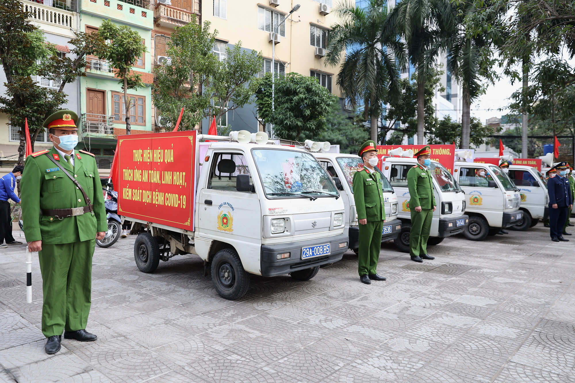 Hà Nội: Xóa các “điểm đen” về tai nạn giao thông nhằm đảm bảo an toàn cho dịp Tết Nguyên đán 2022 - Ảnh 1.