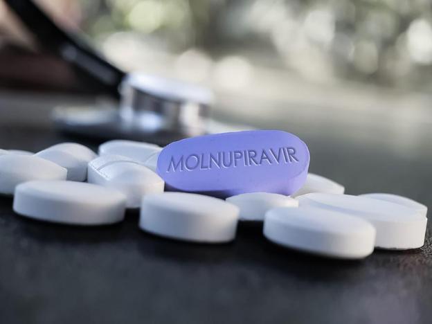 Bộ Y tế nói gì về thông tin thuốc Molnupiravir bị loại khỏi danh mục thuốc điều trị COVID-19 do tác dụng phụ? - Ảnh 1.