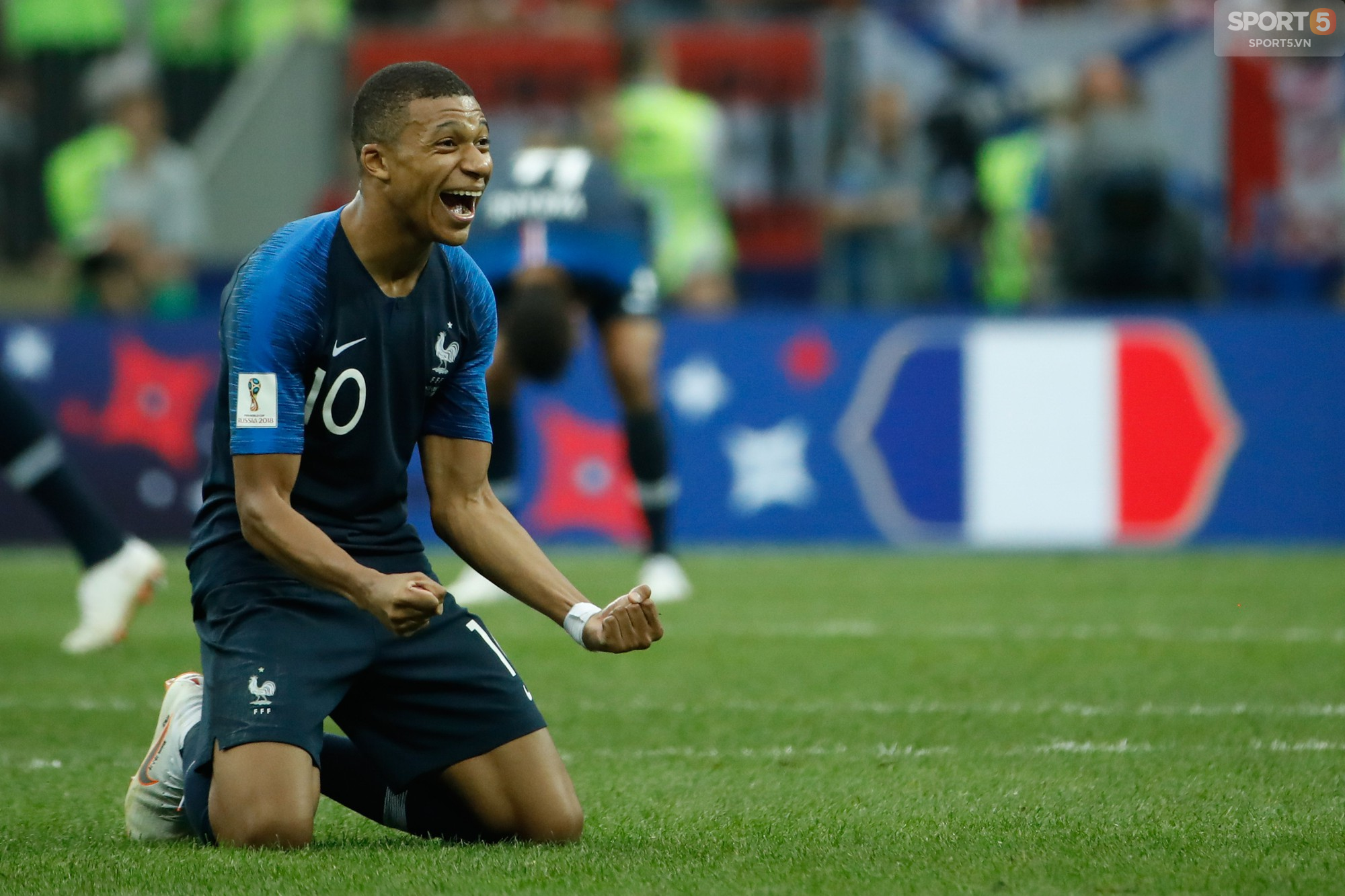 Kylian Mbappe, đứa trẻ bị nước Pháp chiều hư và sứ mệnh &quot;đòi lại&quot; QBV (Phần 2) - Ảnh 4.