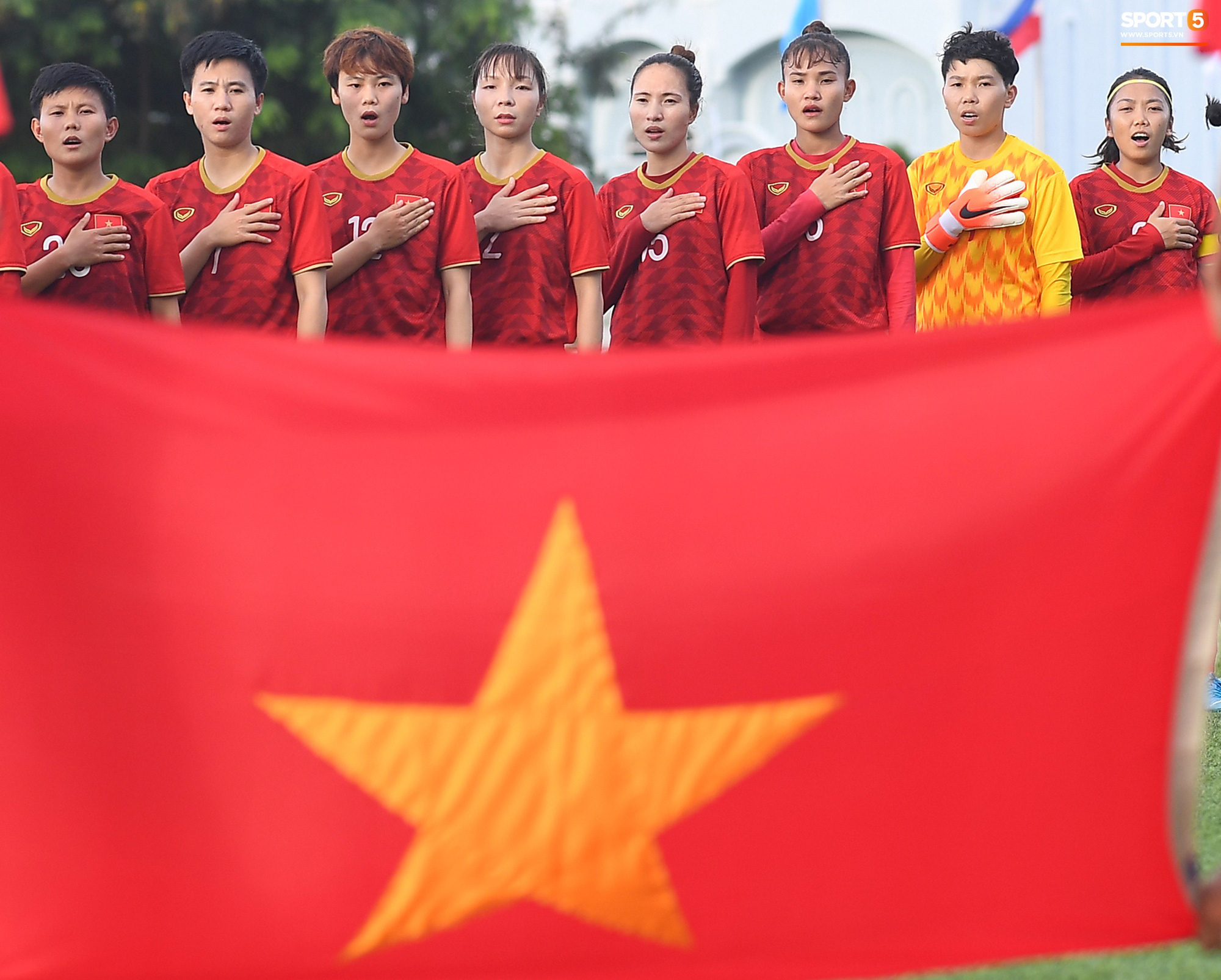 Tuyển nữ Việt Nam có nguy cơ lỡ trận đấu với Hàn Quốc tại VCK Asian Cup 2022 - Ảnh 1.