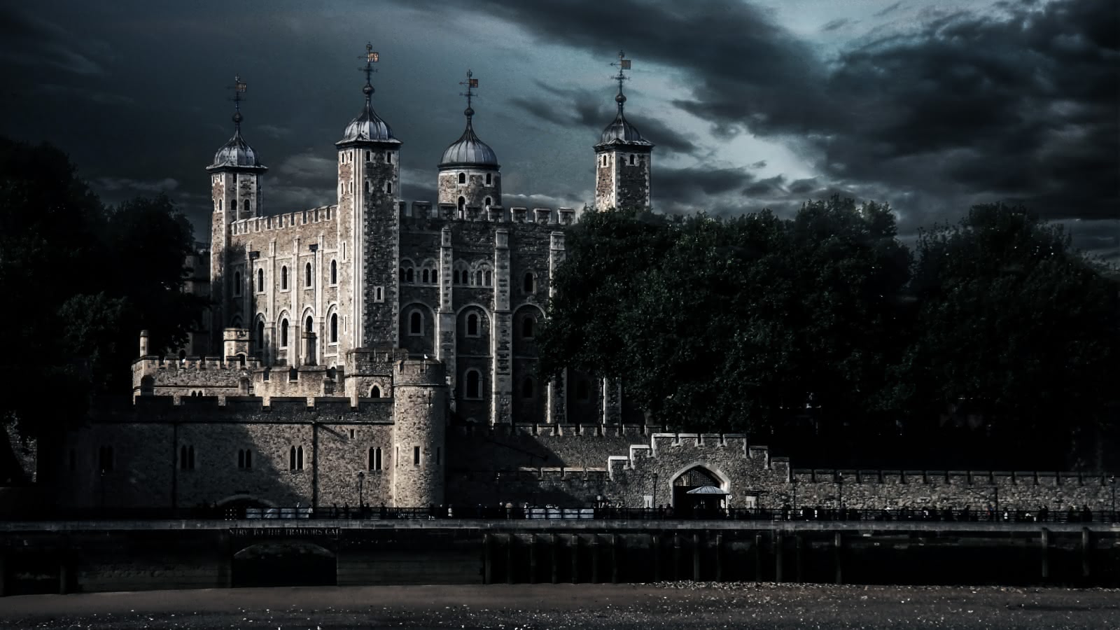 Thự hư về những bí ẩn và hồn ma tồn tại ở Tháp London - Ảnh 2.