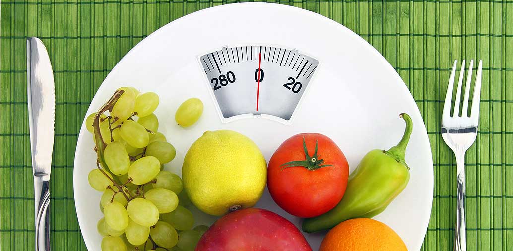 Mù quáng tin rằng ăn hoa quả để giảm cân, người phụ nữ 44 tuổi hoảng hốt vì chỉ số đường huyết: Mắc bệnh đời cũng không chữa khỏi - Ảnh 1.