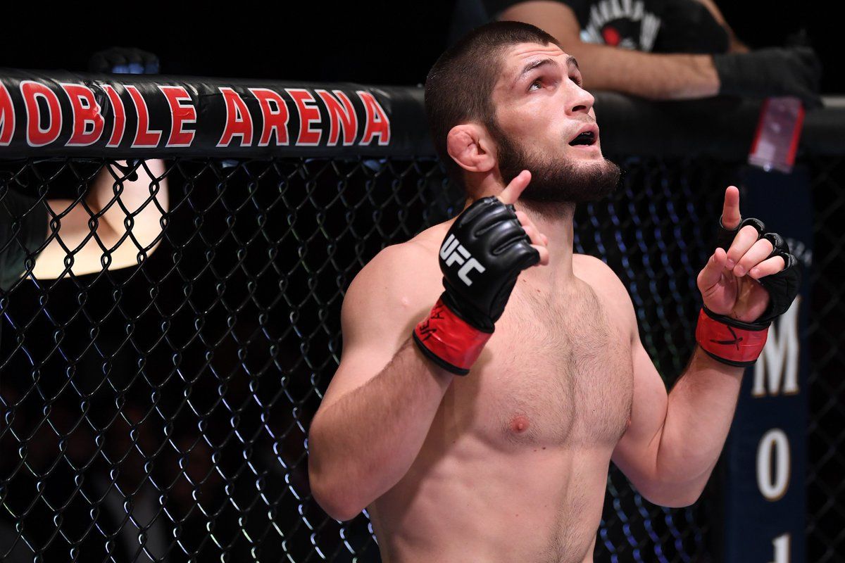 Dana White đã đúng khi gạt &quot;Đại bàng&quot; Khabib khỏi danh sách những võ sĩ MMA vĩ đại nhất? - Ảnh 1.