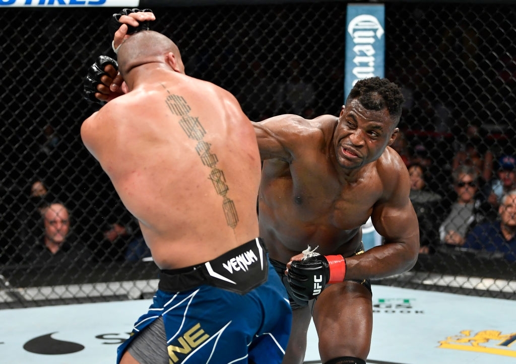 Liệu Francis Ngannou, nhà vô địch tuyệt đối của UFC, sẽ rời đi sau chiến thắng trước Ciryl Gane? - Ảnh 2.