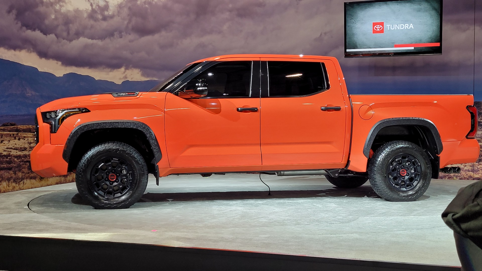Bán tải cỡ lớn của Toyota sắp có phiên bản siêu bán tải, tham vọng hạ bệ Ford F-150 Raptor - Ảnh 5. Bán tải cỡ lớn của Toyota sắp có phiên bản siêu bán tải, tham vọng hạ bệ Ford F-150 Raptor - Ảnh 5.