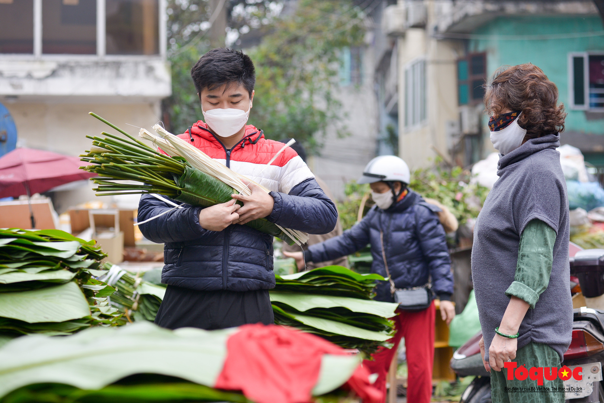 Chợ lá dong lâu đời ở Hà Nội ảm đạm những ngày cuối năm - Ảnh 10.