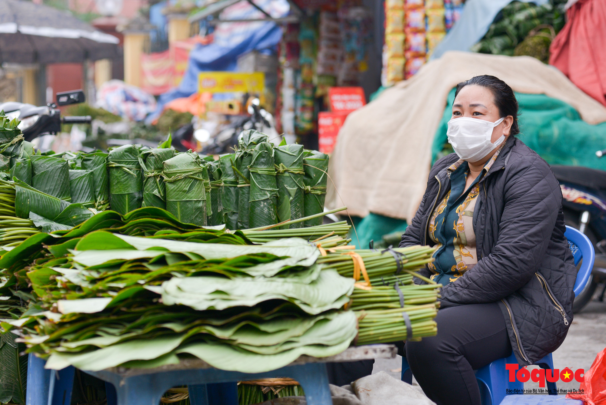 Chợ lá dong lâu đời ở Hà Nội ảm đạm những ngày cuối năm - Ảnh 9.