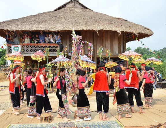 Trải nghiệm nhiều hoạt động đặc sắc trong ngày hội ''Sắc xuân trên mọi miền Tổ quốc'' năm 2022 - Ảnh 1.