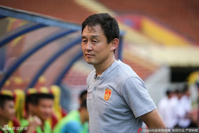 Tuyển Trung Quốc sắp &quot;thay máu&quot; hàng loạt, chiêu mộ cựu cầu thủ Man City vào ban huấn luyện để chuẩn bị đấu tuyển Việt Nam - Ảnh 2.