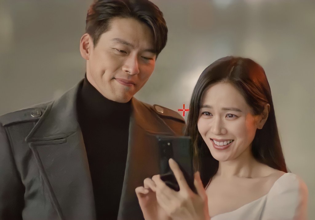 Son Ye Jin và Hyun Bin cùng có động thái gì vào đầu năm mới mà được nhận xét chuẩn tướng &quot;phu thê&quot;? - Ảnh 3.