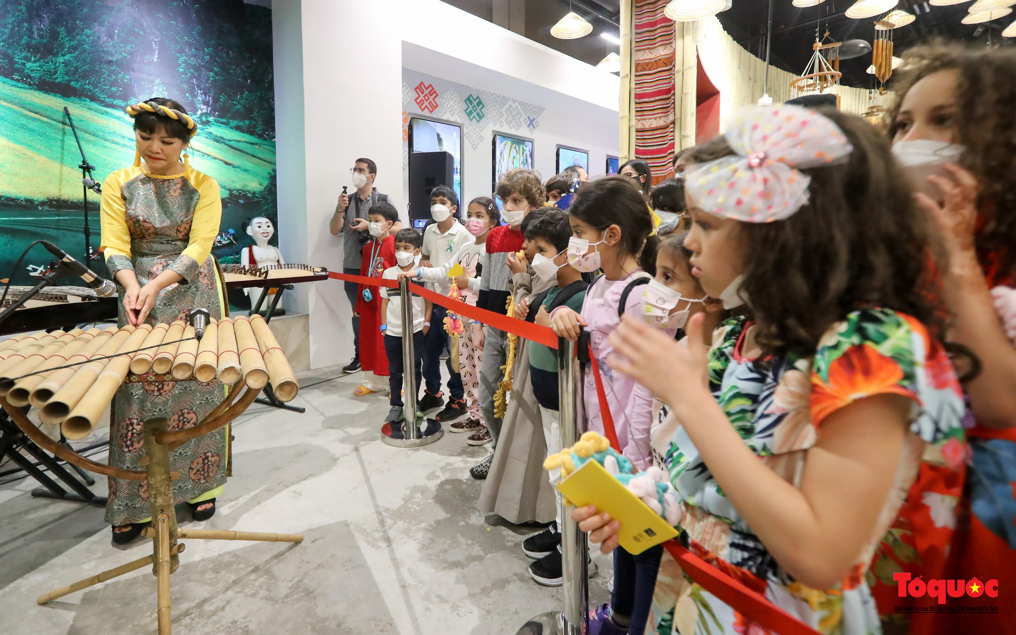 Nhà Triển lãm Việt Nam “ngôi sao sáng” tại EXPO 2020 Dubai - Ảnh 9.