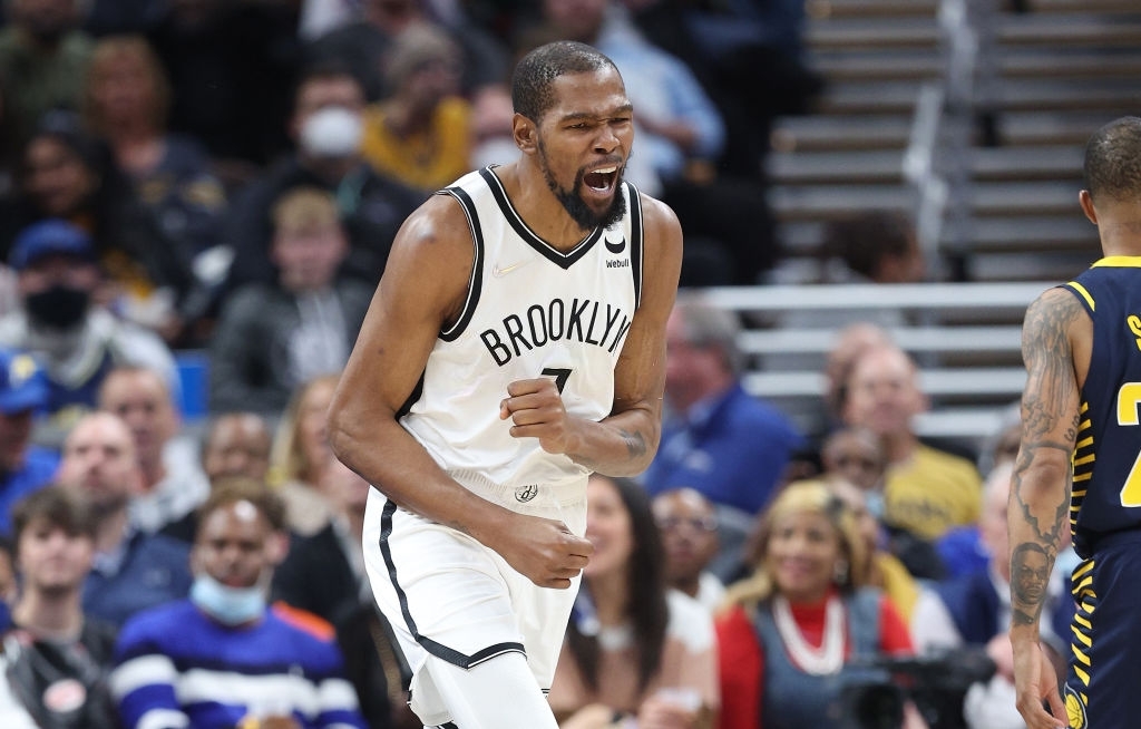 Brooklyn Nets lội ngược dòng ngoạn mục trong ngày Kyrie Irving trở lại thi đấu  - Ảnh 1.