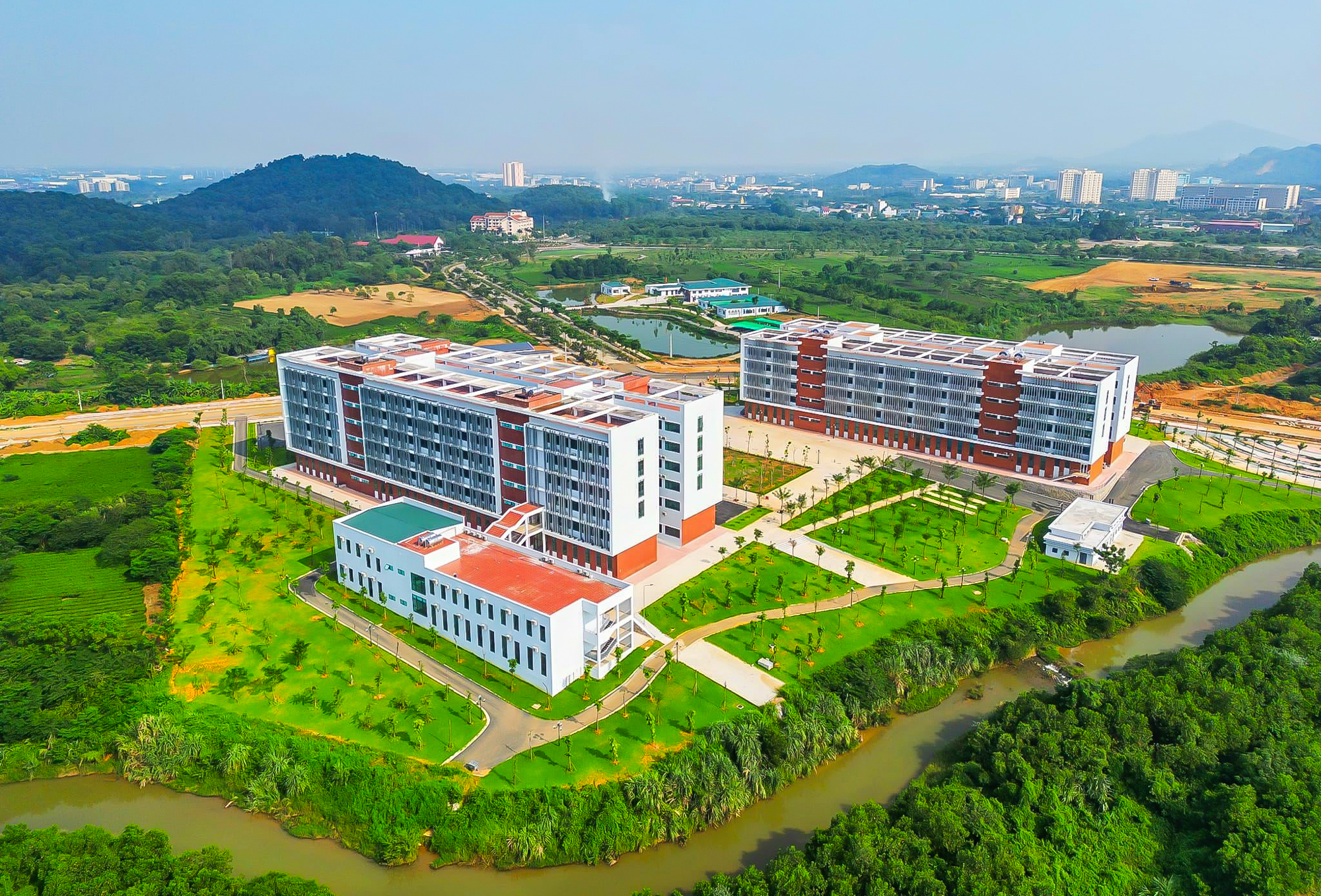Đại học rộng nhất Việt Nam, diện tích gấp đôi quận Hoàn Kiếm  - Ảnh 4.