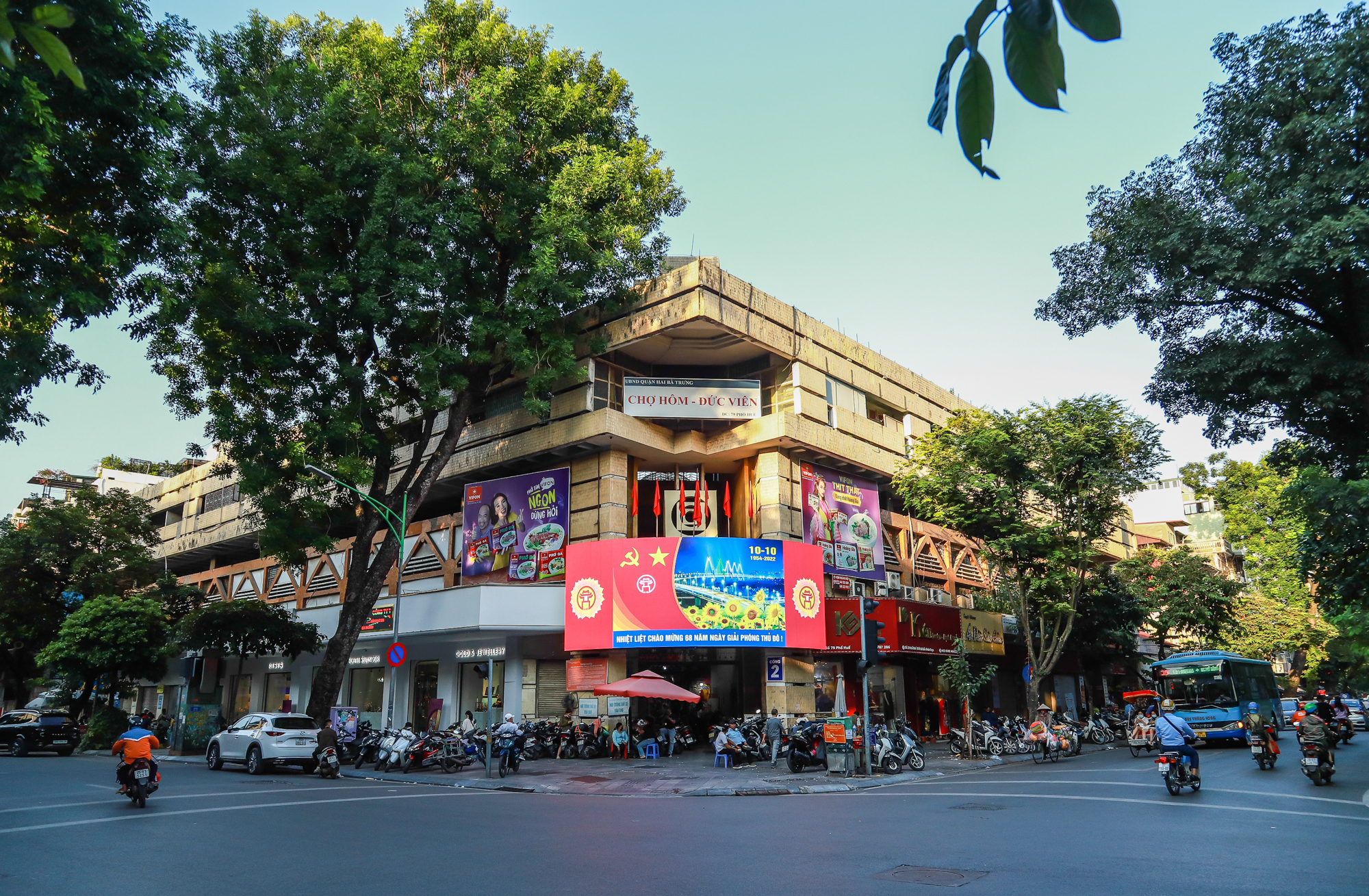 Quận thu ngân sách cao nhất ở Hà Nội, cao hơn 7 tỉnh cộng lại - Ảnh 6.