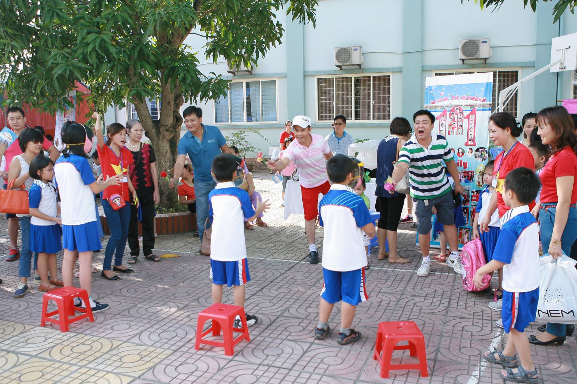 Học sinh ở Trường Tiểu học Việt Úc Hà Nội được dạy chương trình ra sao? - Ảnh 7.