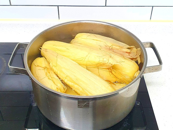 Mẹo luộc ngô nếp dẻo ngọt - Ảnh 5.