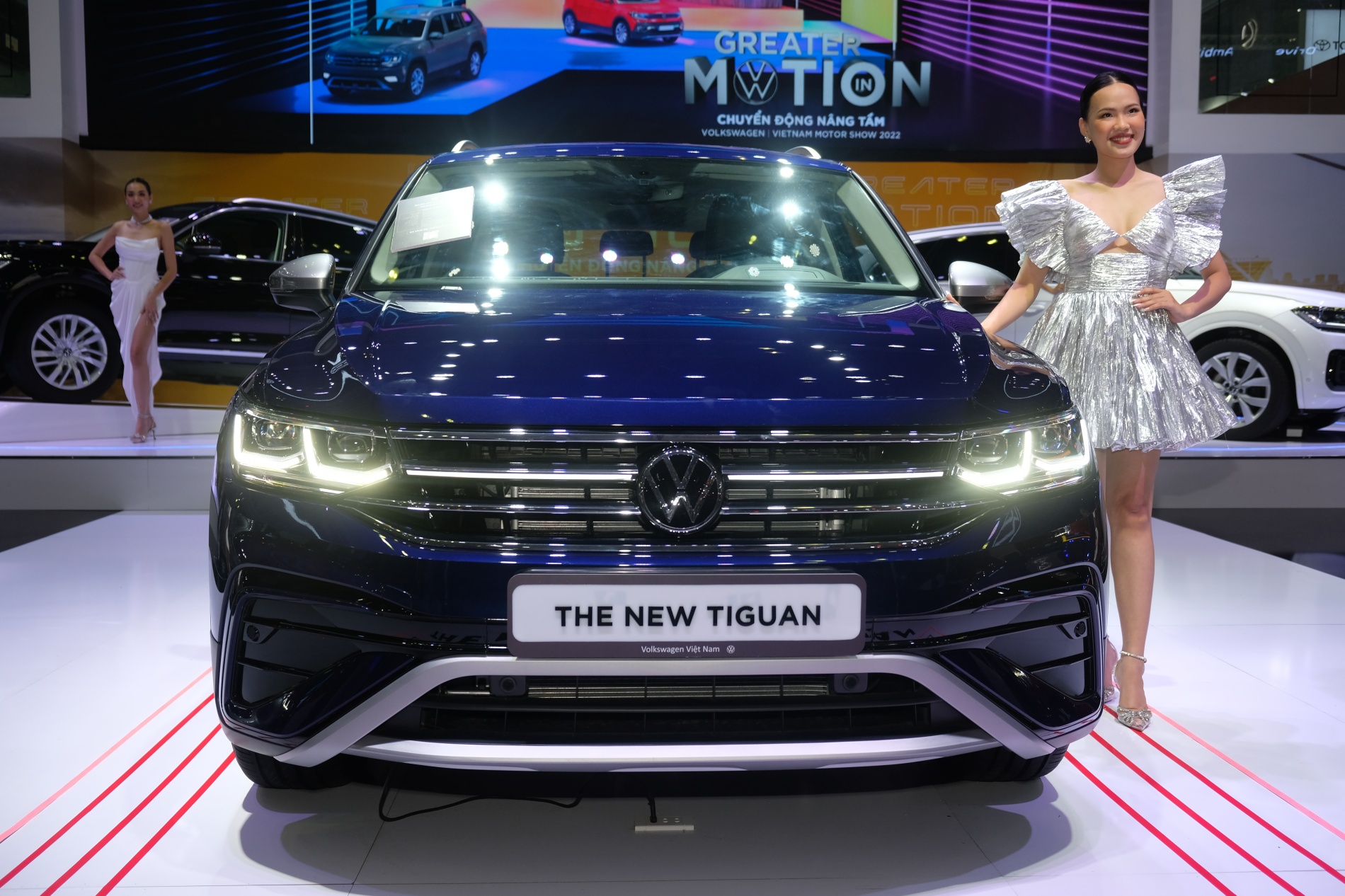 Chi tiết SUV Volkswagen Tiguan đa năng về Việt Nam có giá gần 2 tỷ đồng