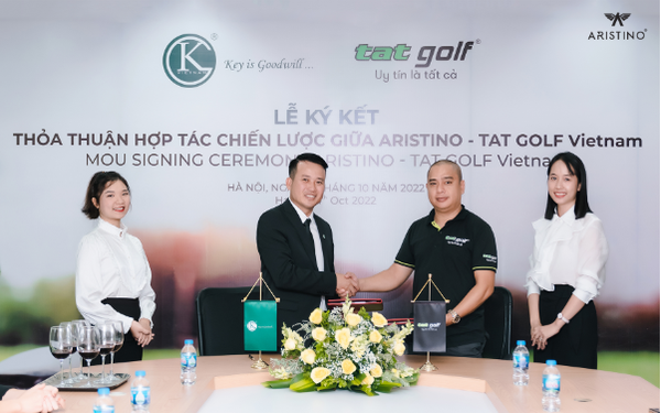 ARISTINO x TAT GOLF: Cái bắt tay của hai ông lớn trong ngành thời trang golf - Ảnh 1.