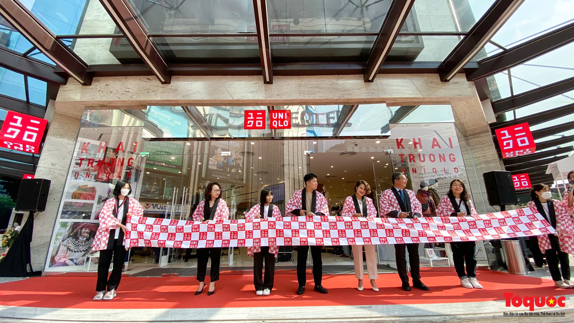 UNIQLO chính thức công bố cửa hàng Hà Nội đầu tiên đặt tại Vincom Phạm Ngọc  Thạch diện tích sàn 2500 m2 sẽ khai trương vào mùa Xuân