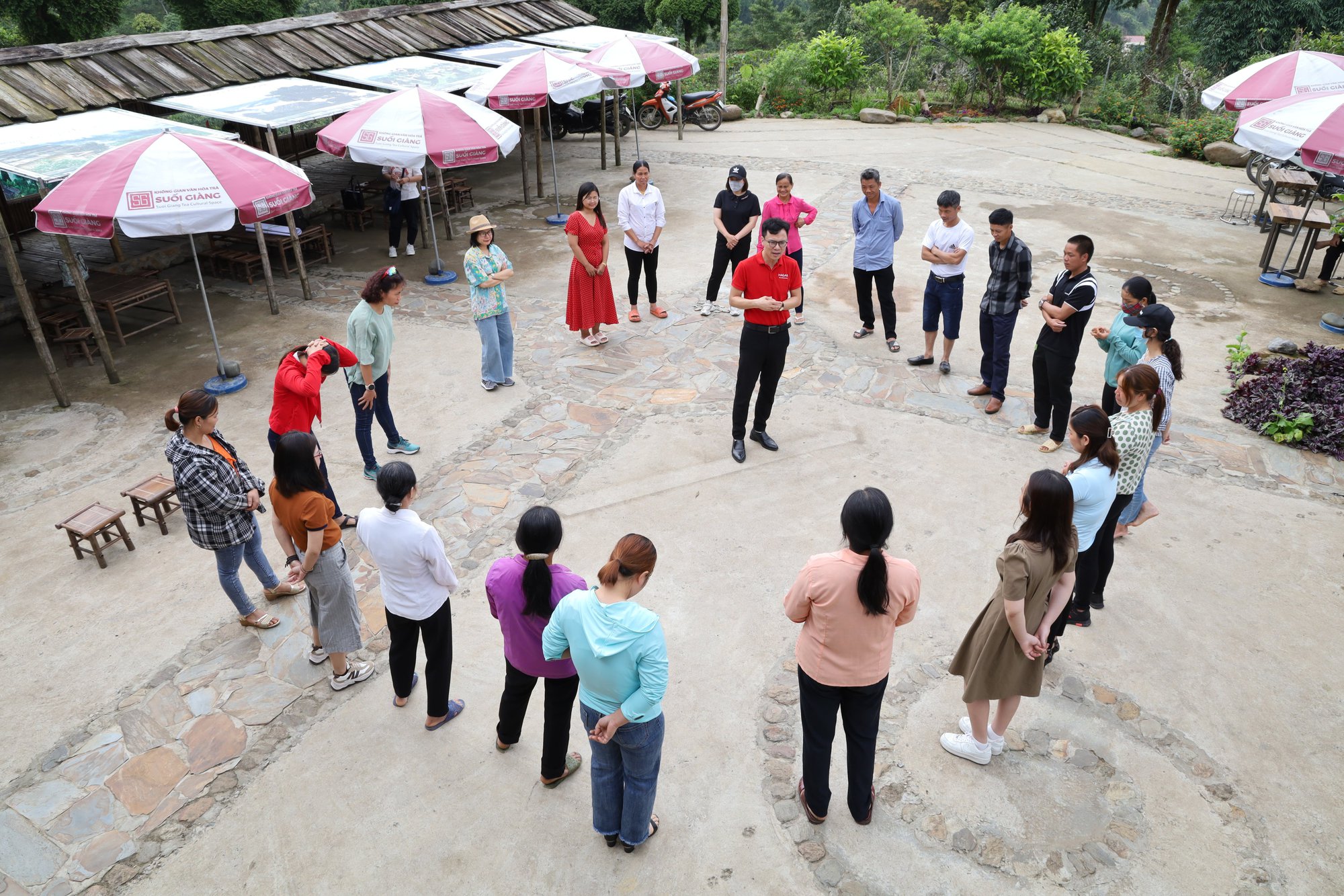 Một buổi sinh hoạt về nâng cao nhận thức phòng chống bạo lực gia đình ở Yên Bái