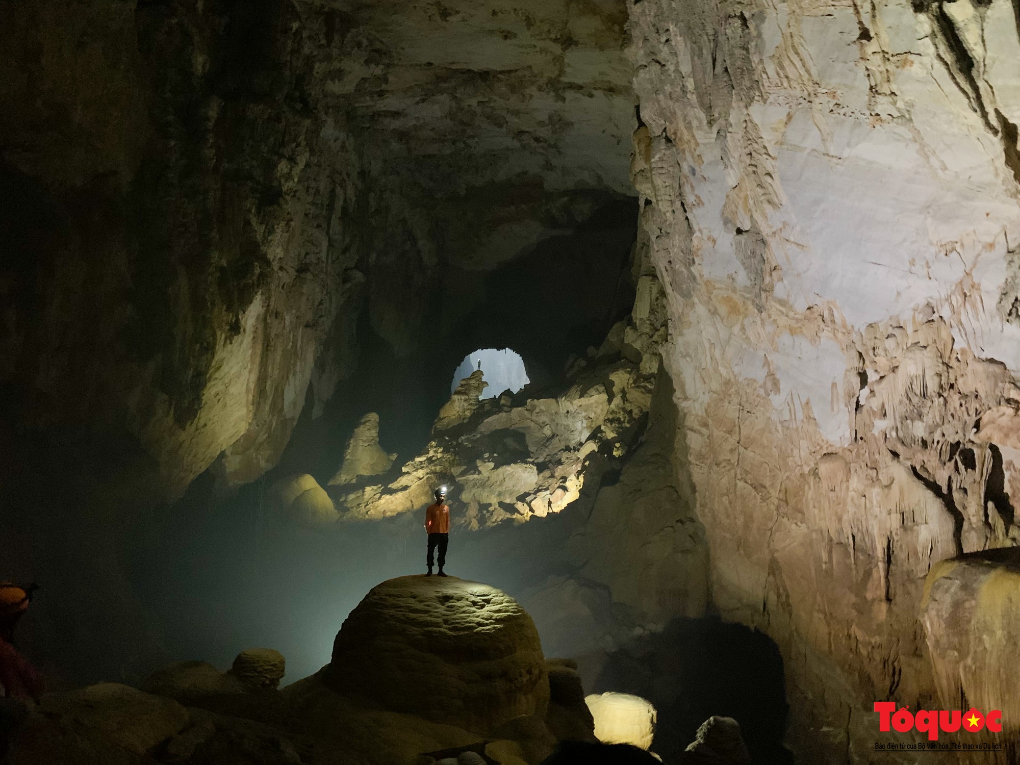 Hang Sơn Đoòng đứng đầu danh sách 10 hang động tự nhiên kỳ vĩ nhất thế giới - Ảnh 7.