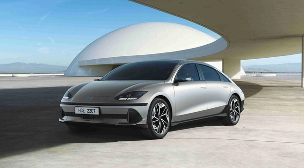 Sắp ra mắt mẫu xe điện siêu tiết kiệm năng lượng, thách thức Tesla Model 3 về khả năng di chuyển - Ảnh 1.