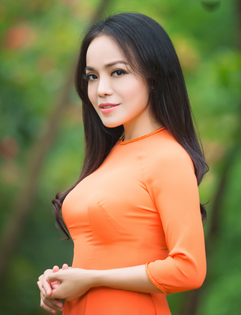 Những giọng ca nữ xuất sắc nhất nền nhạc cổ điển Việt Nam - Ảnh 3.