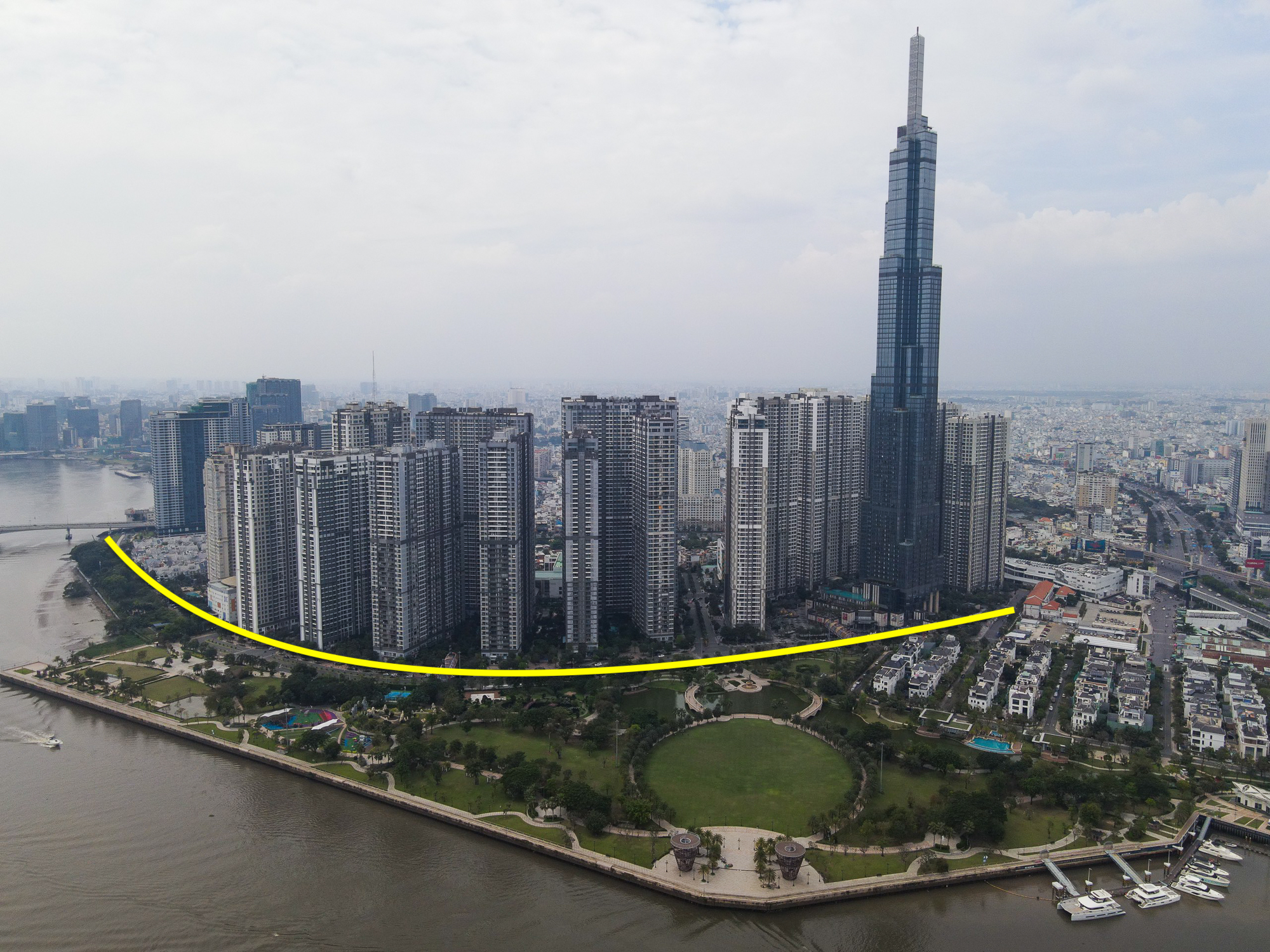Cận cảnh tuyến đường tuyệt đẹp ven sông Sài Gòn bị ngăn bởi bức tường cao 2,5m  - Ảnh 14.