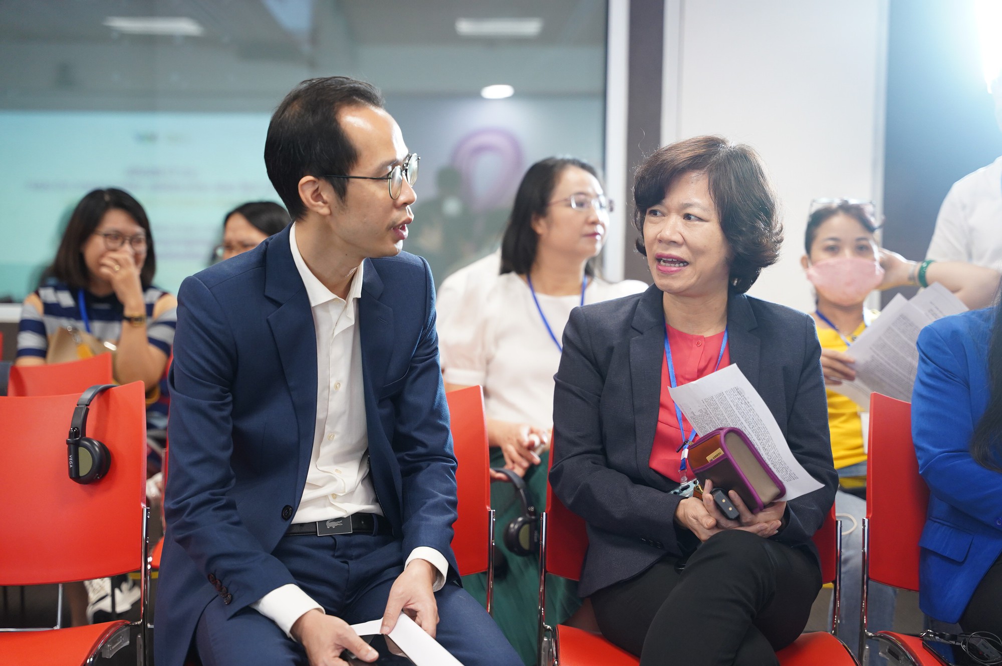 Những hình ảnh cuộc thi "Tôi và thế giới 8 tỉ người" - Ảnh 3. Những hình ảnh cuộc thi "Tôi và thế giới 8 tỉ người" - Ảnh 3.