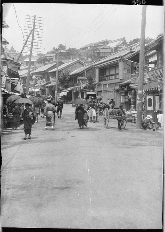 Bộ ảnh hiếm chụp lại Nhật Bản 100 năm trước khác lạ hoàn toàn so với bây giờ  - Ảnh 10.