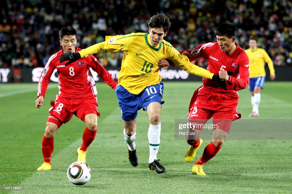 Кндр бразилия. North Korea World Cup 2010. Какой футбол.