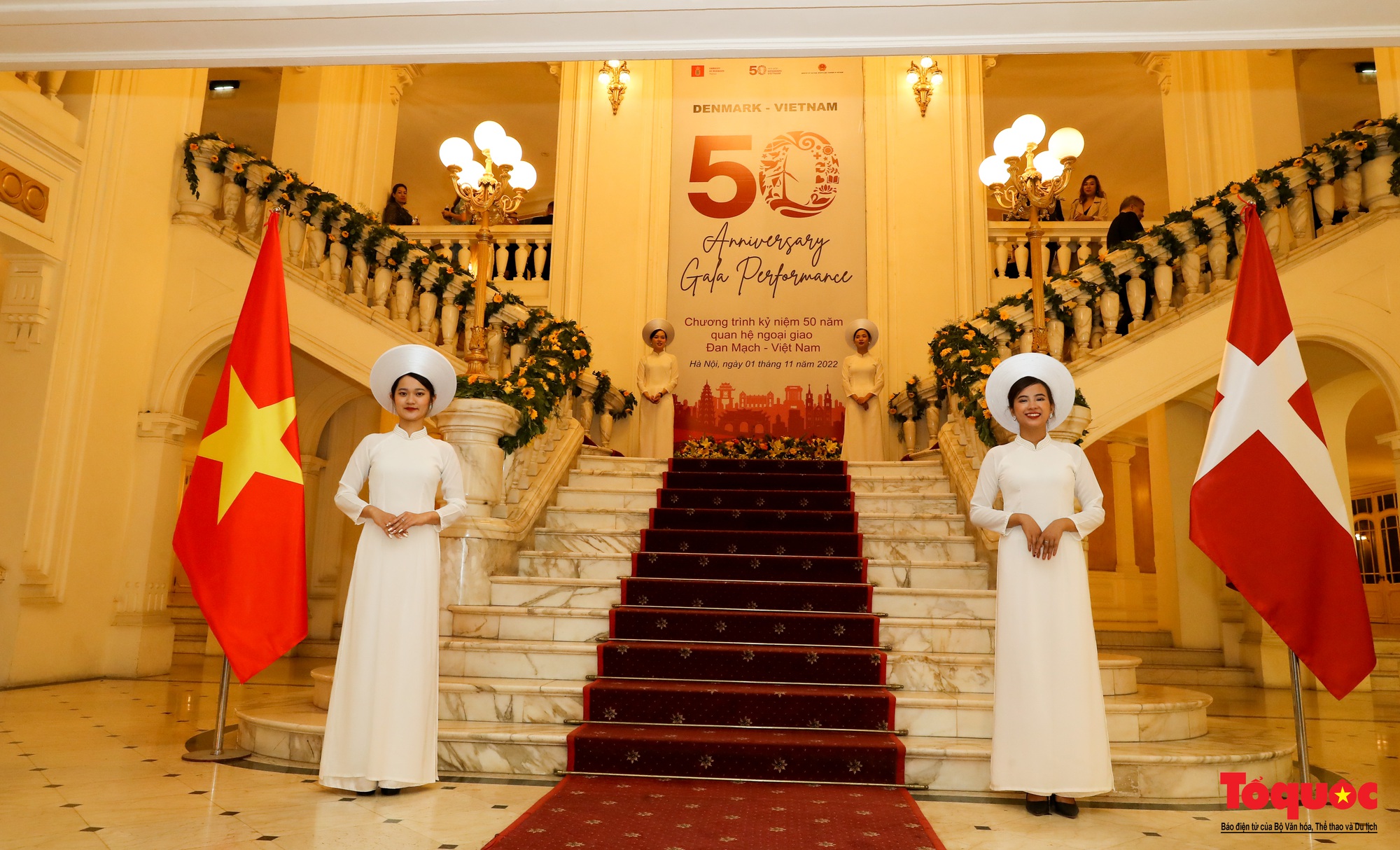 Chương trình nghệ thuật kỷ niệm 50 năm thiết lập quan hệ ngoại giao Việt Nam - Đan Mạch - Ảnh 22.