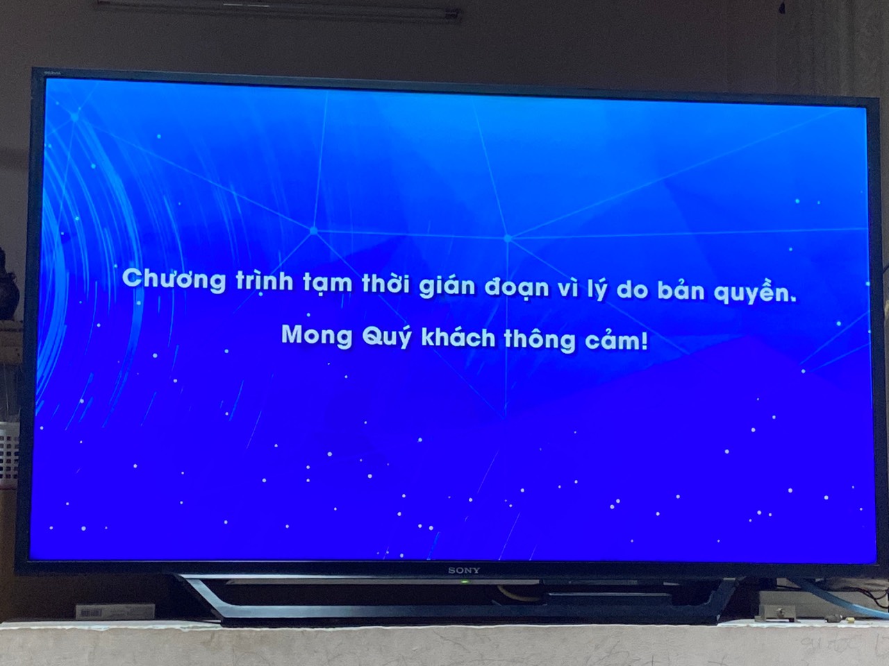 Đừng để niềm đam mê bóng đá bị “gián đoạn” - Ảnh 2. Đừng để niềm đam mê bóng đá bị “gián đoạn” - Ảnh 2.