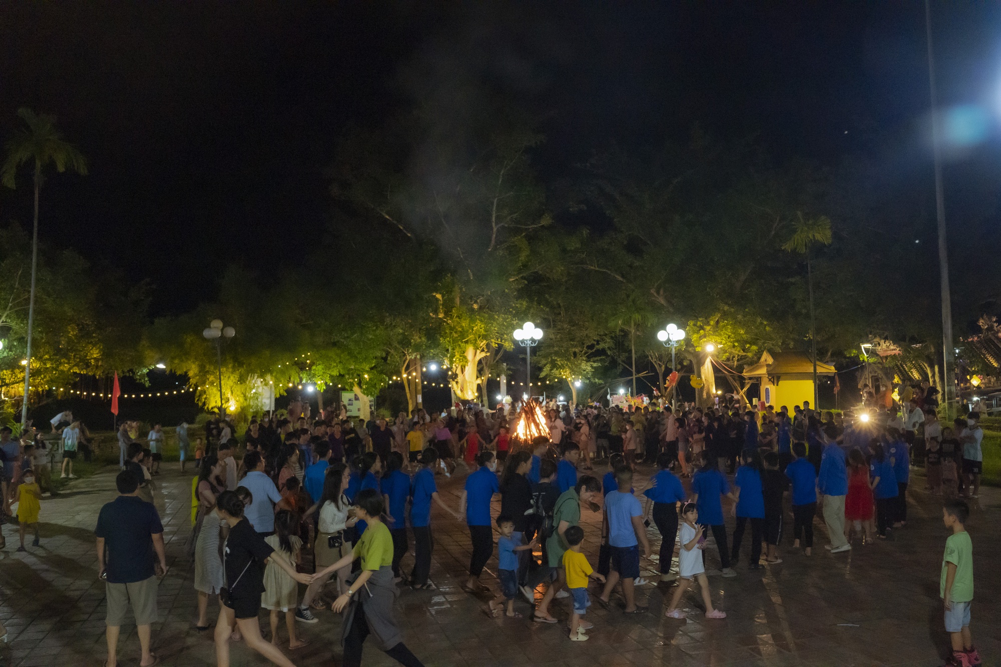 Thêm nhiều hoạt động trải nghiệm thu hút khách tại Chợ đêm “Cầu ngói Thanh Toàn” - Ảnh 15.