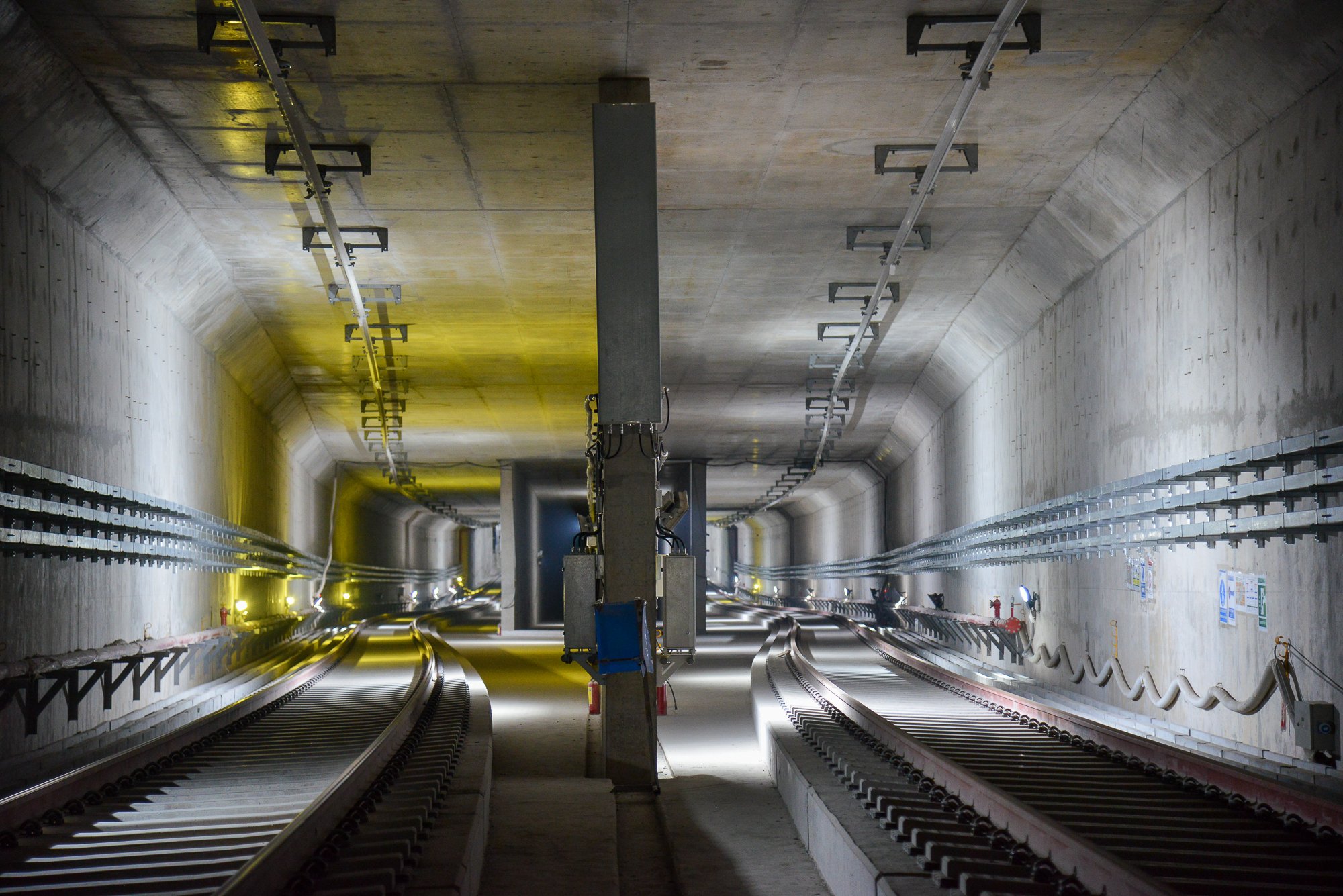 Cận cảnh nhà ga ngầm Ba Son của tuyến Metro TP.HCM sau khi hoàn thành gần 100%  - Ảnh 14.