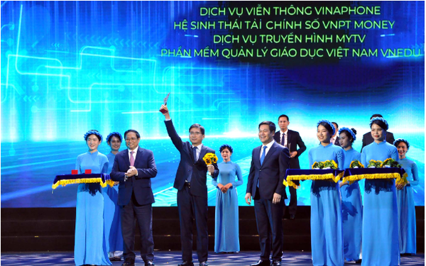 VNPT vinh dự nhận biểu trưng Thương hiệu quốc gia 2022 - Ảnh 1.