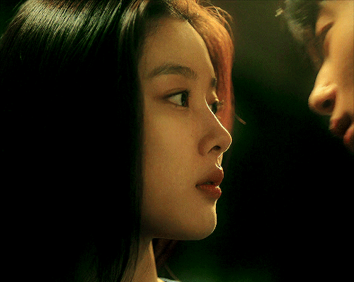 Khắc khoải với 5 mối tình đầu dang dở ở phim Hàn - Ảnh 3.