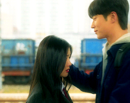 Khắc khoải với 5 mối tình đầu dang dở ở phim Hàn - Ảnh 4.