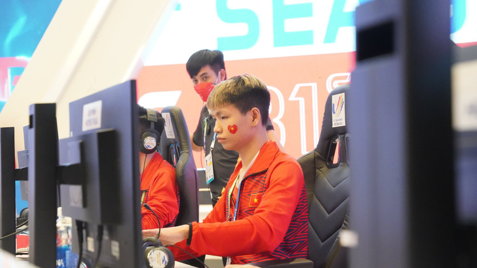 Esports được đưa vào bộ môn thể thao tranh huy chương tại SEA Games 31 tổ chức ở Việt Nam - nguồn: Vietnam Esports TV