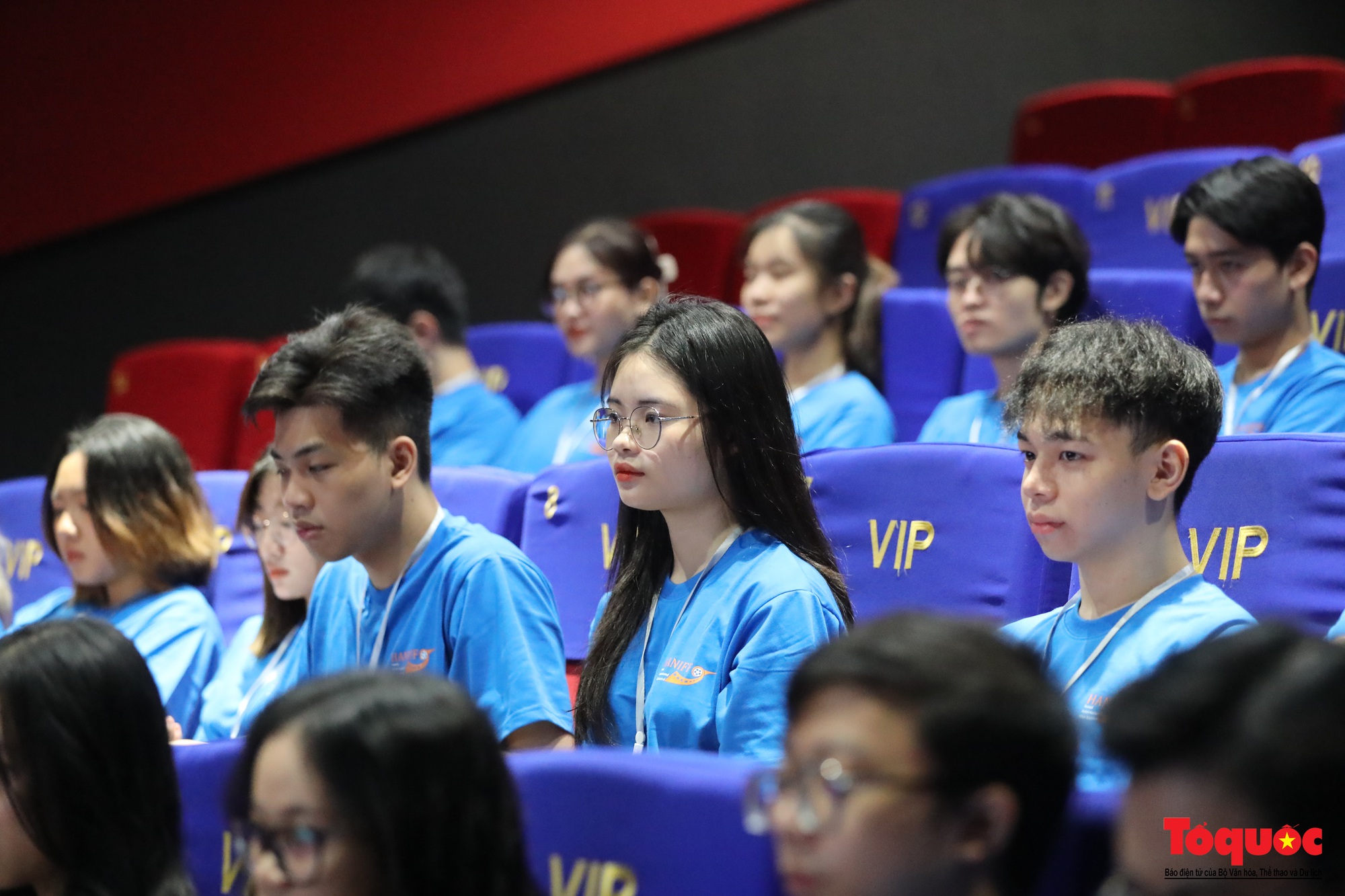 Hàng trăm tình nguyện viên sẵn sàng phục vụ LHP Quốc tế Hà Nội 2022 - Ảnh 5.