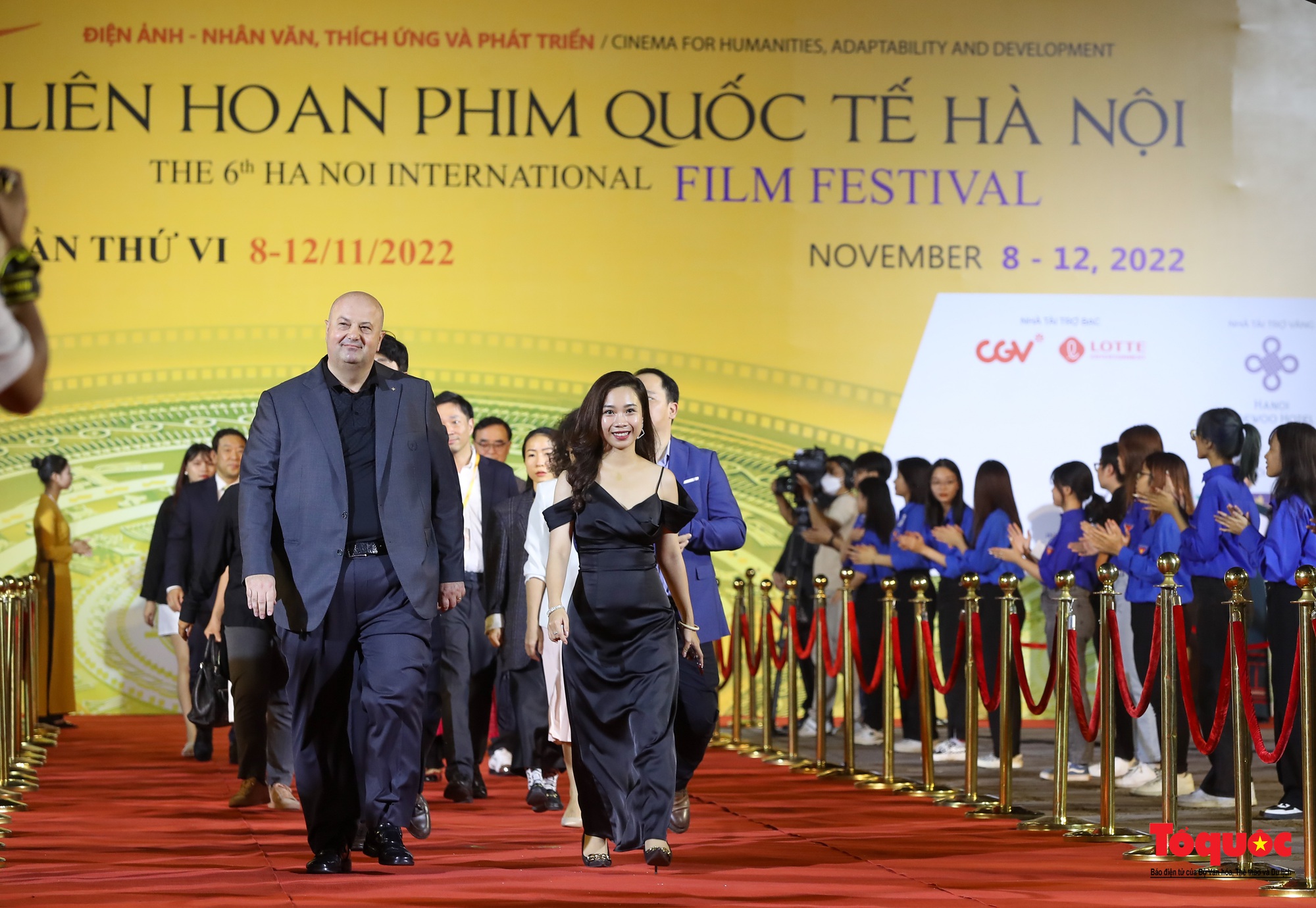 Dàn sao dự thảm đỏ Liên hoan phim quốc tế Hà Nội 2022 - Ảnh 6.