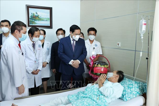 Thủ tướng Phạm Minh Chính thăm Bệnh viện Chợ Rẫy - Phnom Penh - Ảnh 4.