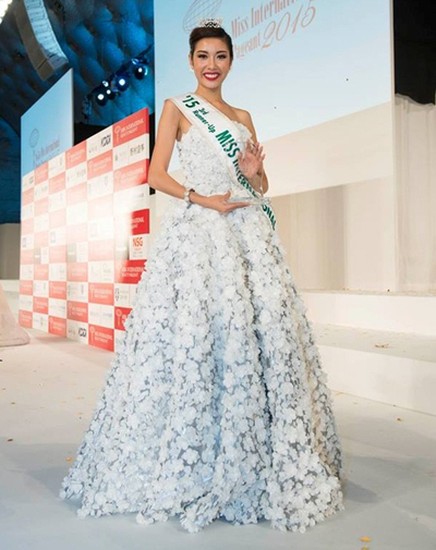 7 năm từ vị trí Á hậu của Thúy Vân, cơ hội nào cho đại diện Việt Nam tại Hoa hậu Quốc tế? - Ảnh 1.